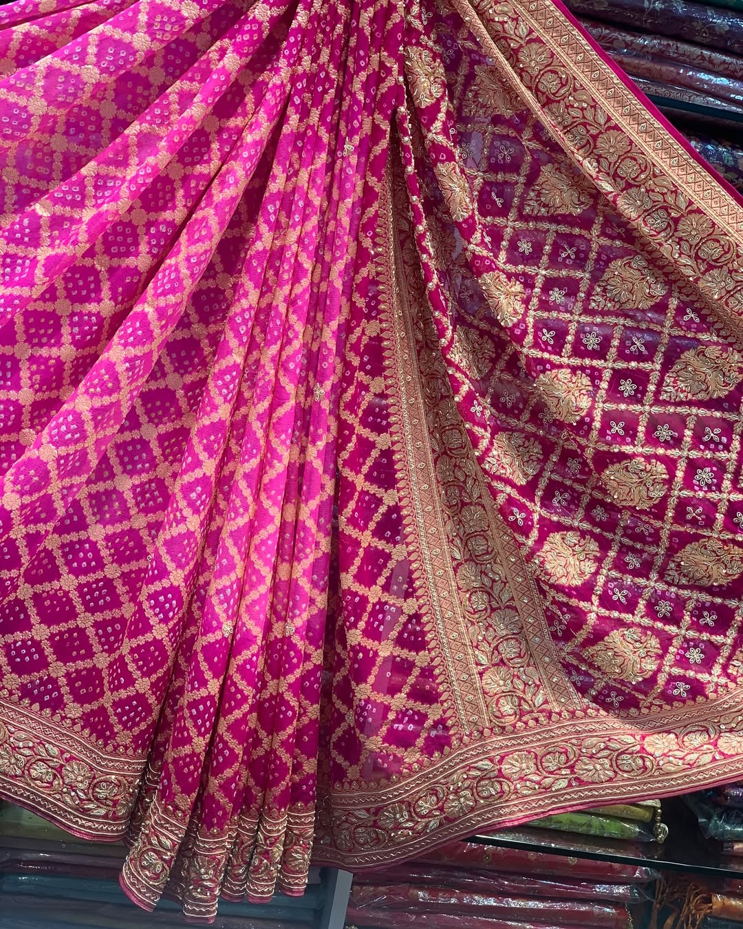 PINK SHADED PURE GEORGETTE BANDHANI WITH ZARDOSI WORK