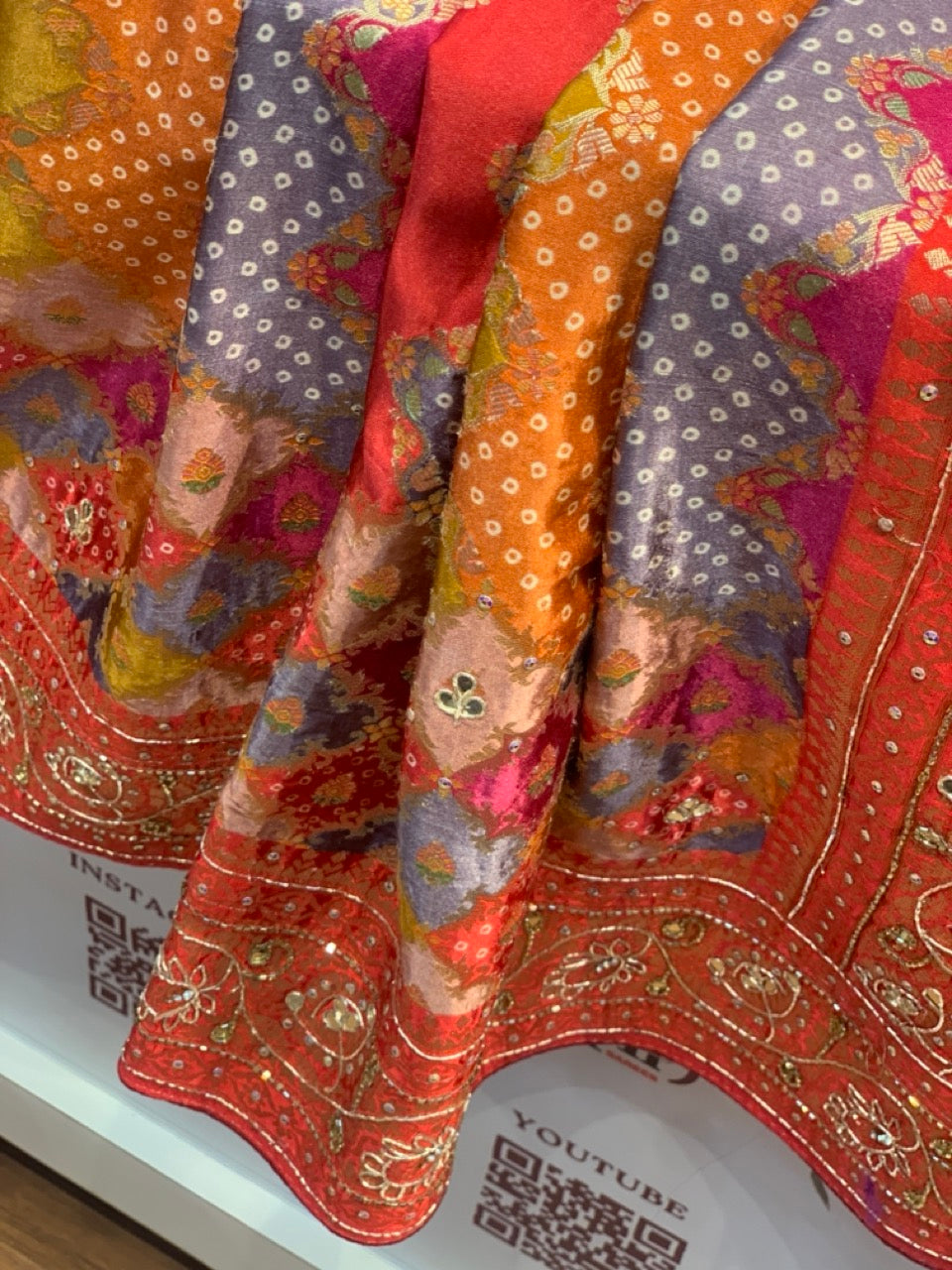 BANARASI RANGKAT ZIGZAG DESIGN X ZARDOZI