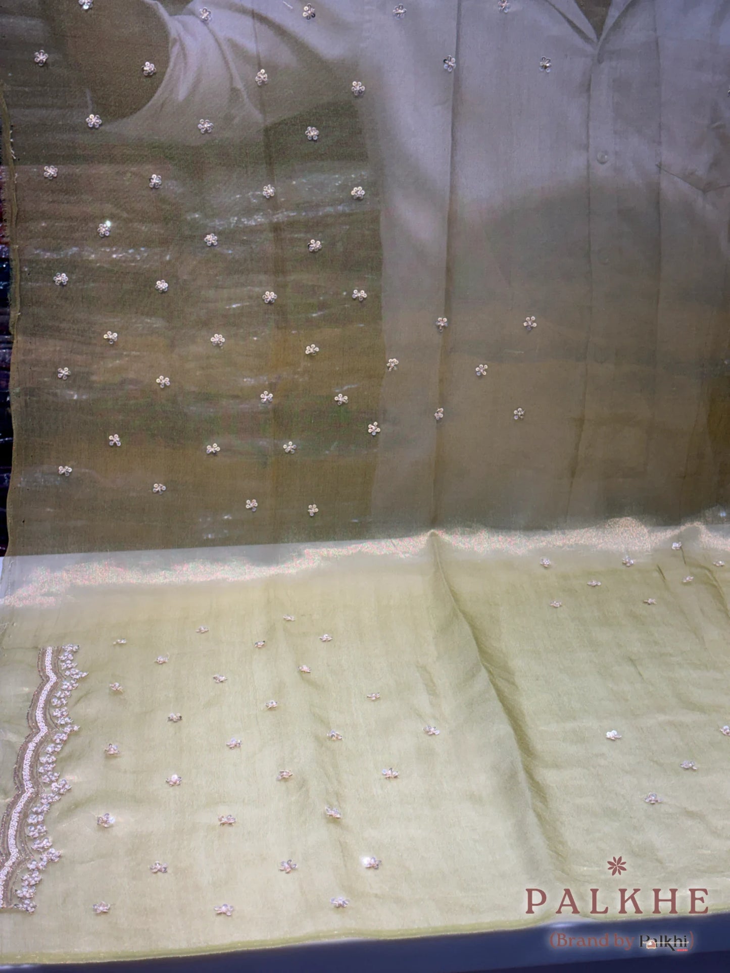 Olive Green Small Buttis Tissue x Hand Embroidery