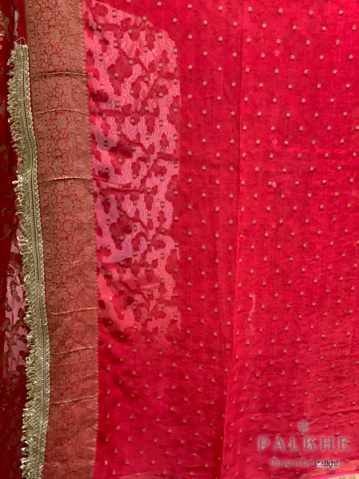 Red Floral Jaal Banarasi x Kiran Border (CO95)