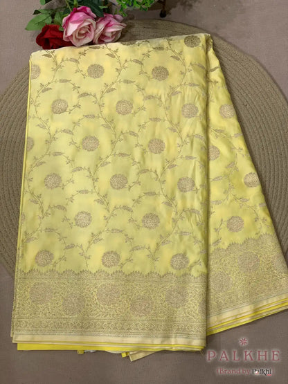 Light Yellow Banarasi Floral Jaal in Pure Silk (CQ53)