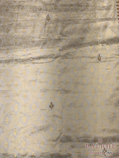 Ivory Pure Silk Kanjivaram x Hand Embroidery