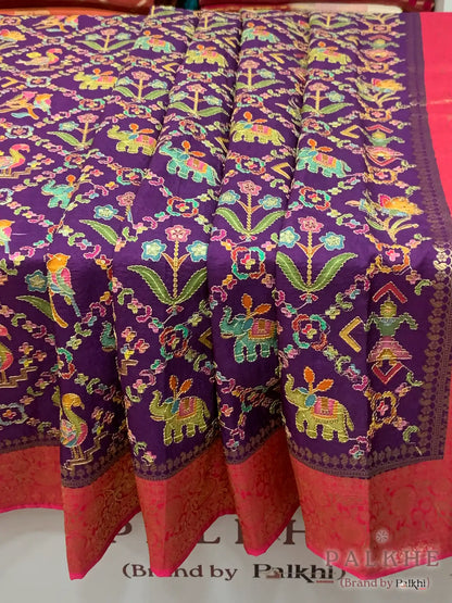 Purple Traditional Figures Fancy x Hand Embroidery (CR89)