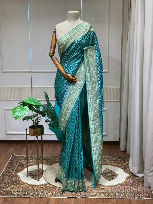 Peacock Green Gold Zari Jaal Banarasi x Hand Embroidery (CL03)