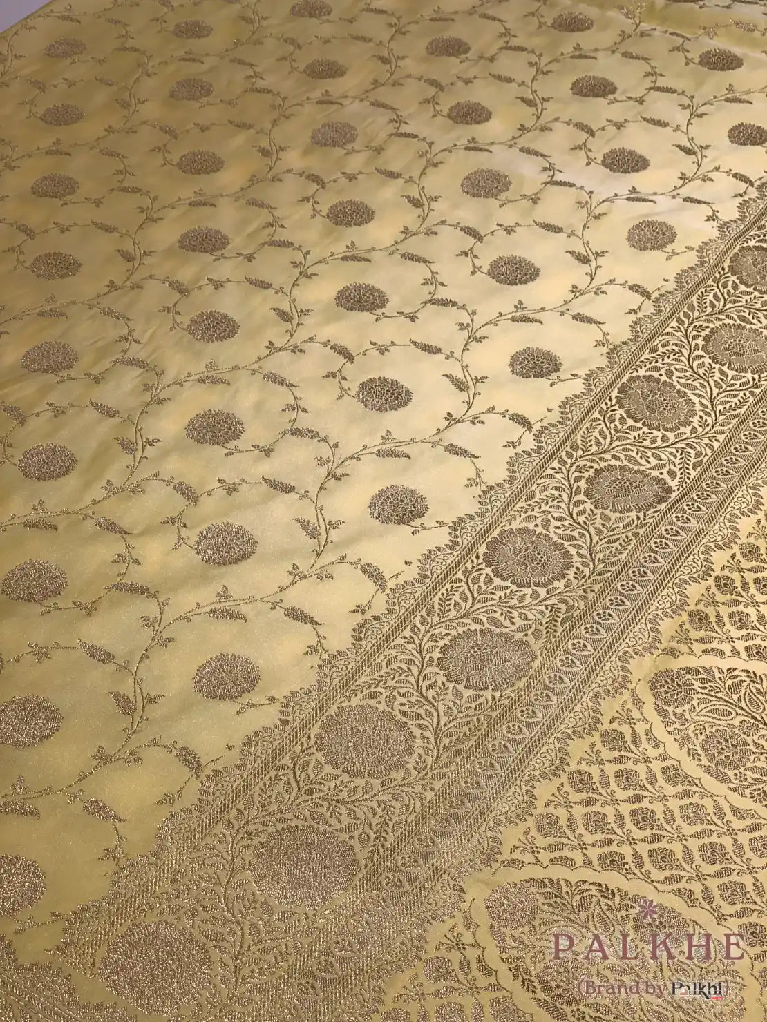 Light Yellow Banarasi Floral Jaal in Pure Silk (CQ53)