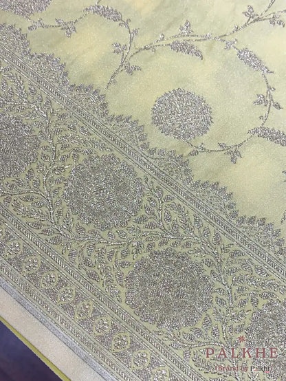 Light Yellow Banarasi Floral Jaal in Pure Silk (CQ53)
