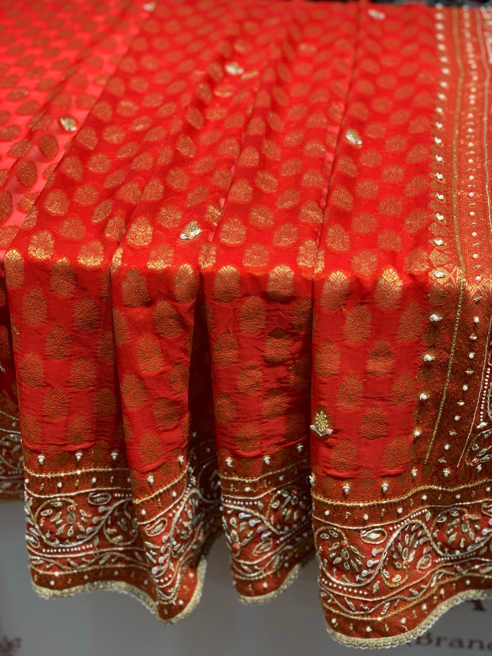 Red Georgette Banarasi Butti x Hand Embroidery