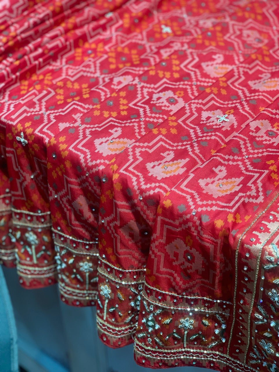Red Small Figure Patola x Hand Embroidery
