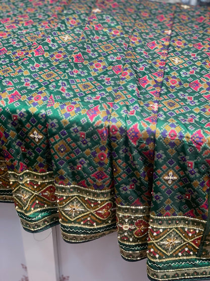 Green Semi Silk Navratna Patola Semi Silk x Embroidery