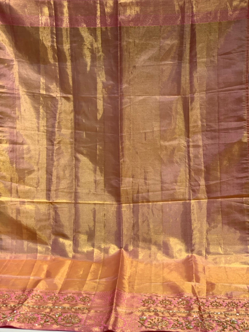 Pink Floral Motif Pure Silk Kanjivaram x Hand Embroidery