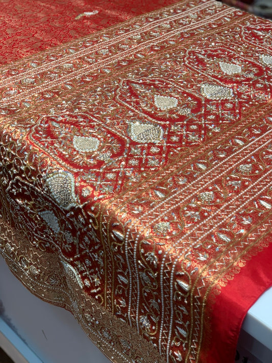 Red Bird Motif Pure Kanjivaram Silk x Hand Embroidery