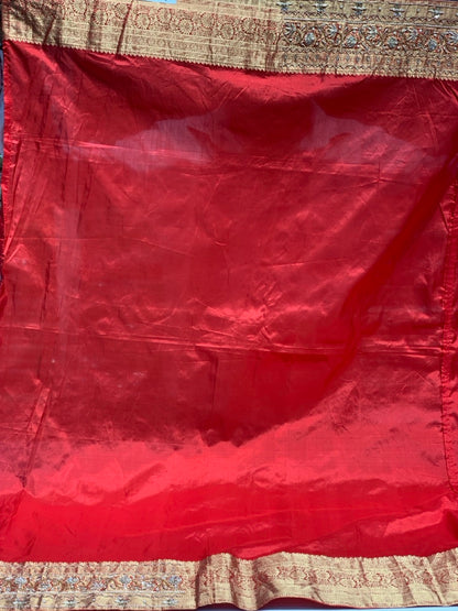 Red Bird Motif Pure Kanjivaram Silk x Hand Embroidery