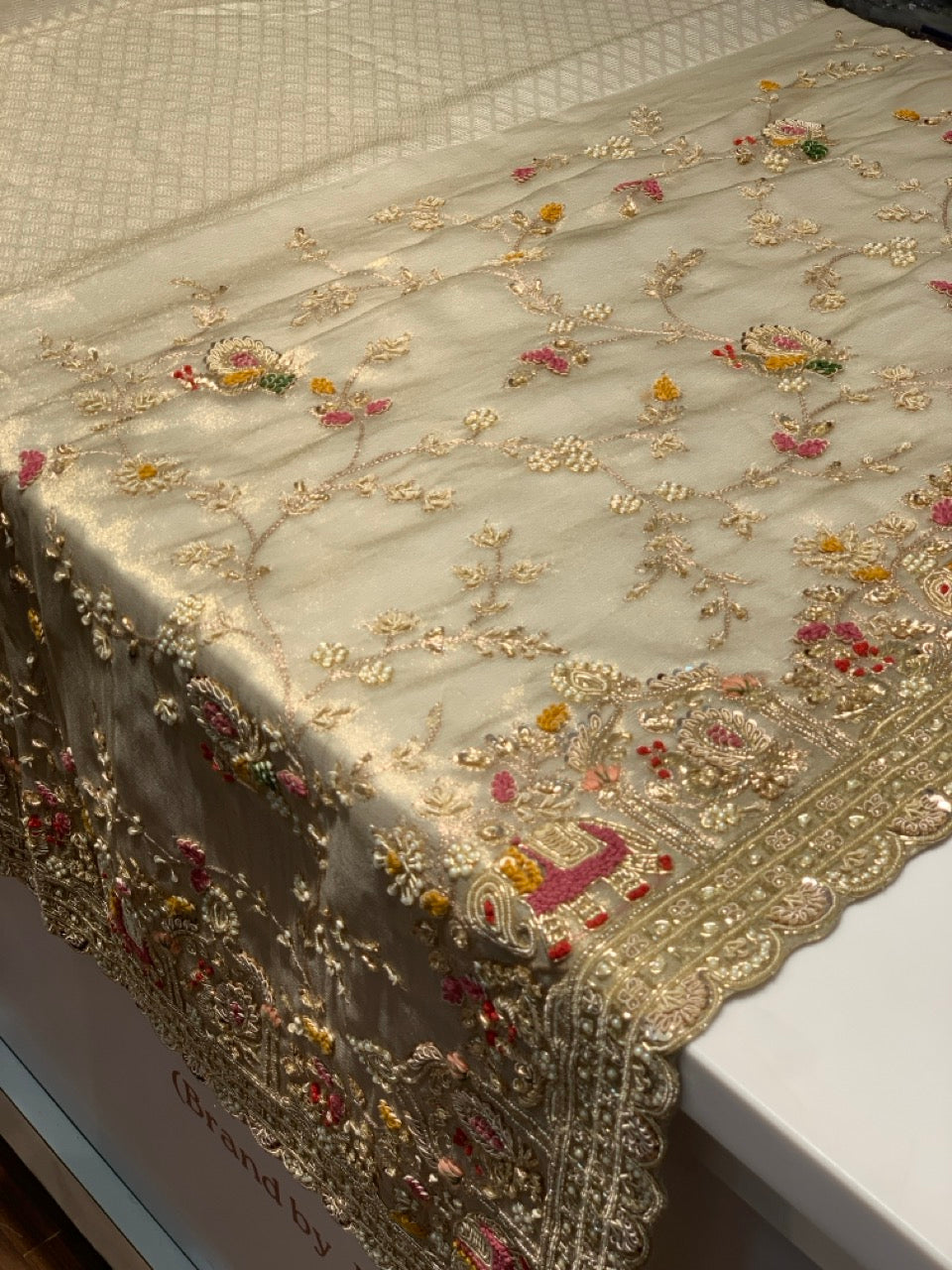 Tissue Kanjivaram x Hand Embroidery