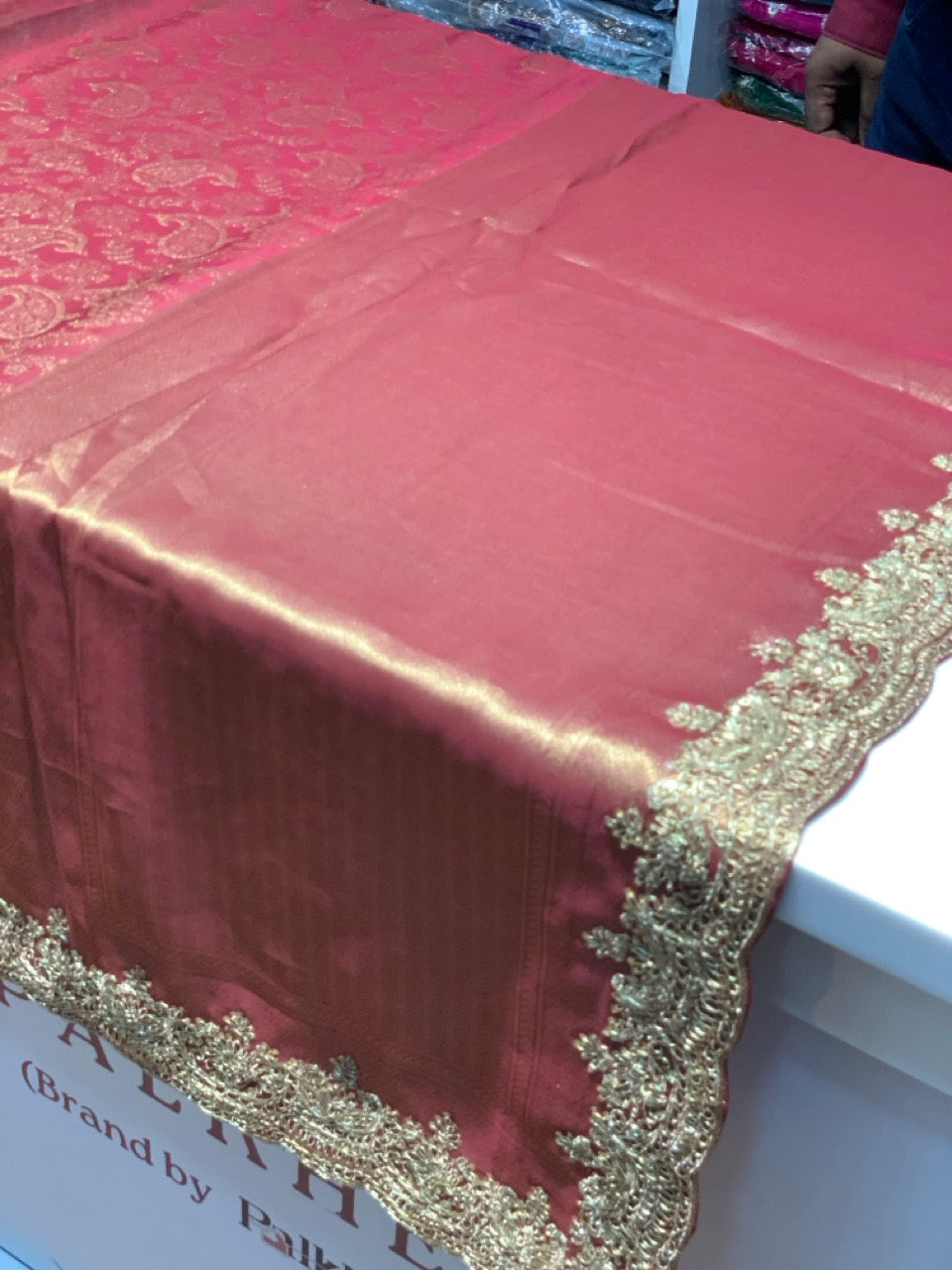Tissue Kanjivaram x Hand Embroidery