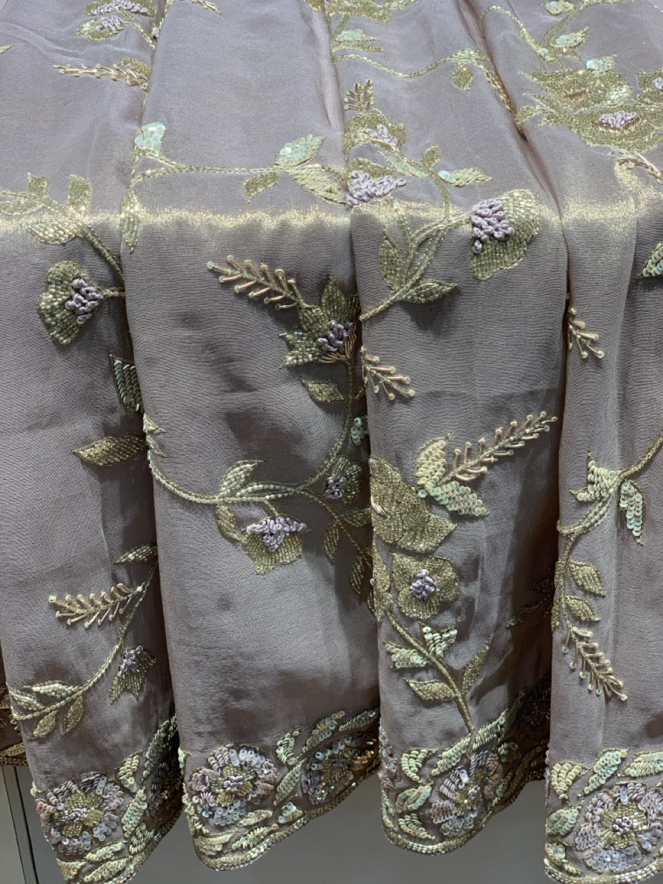 Tissue x Hand Embroidery