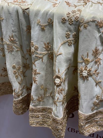Tissue x Hand Embroidery