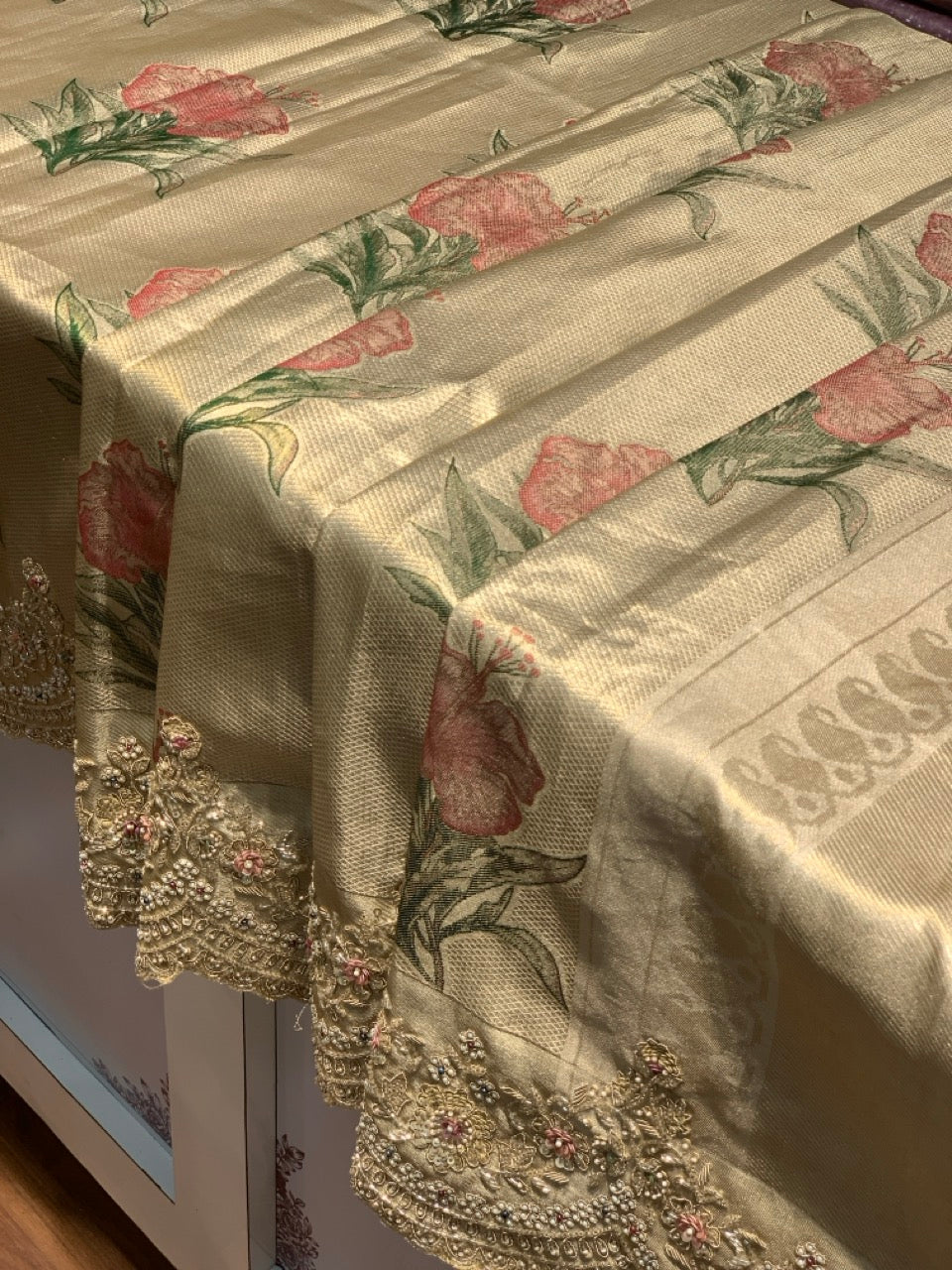 Beige Pure Tissue Kanjivaram x Hand Embroidery
