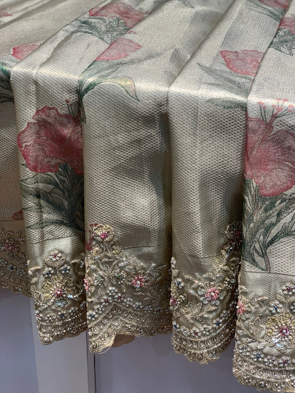 Beige Pure Tissue Kanjivaram x Hand Embroidery