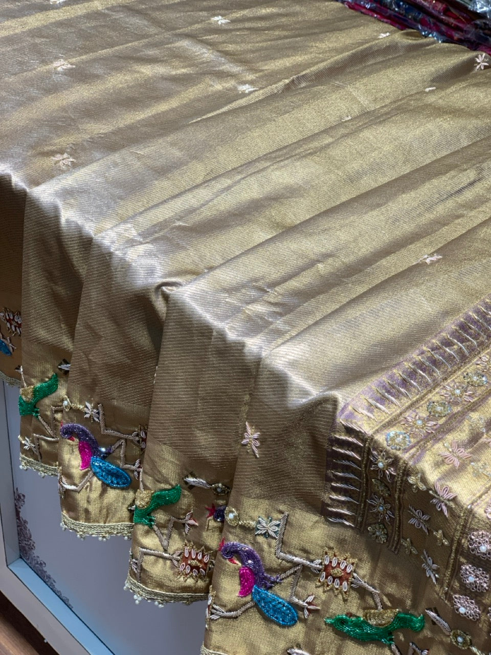 Pure Tissue Paithani x Fancy Hand Embroidery