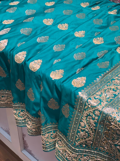 Rama Green Banarasi x Hand Embroidery