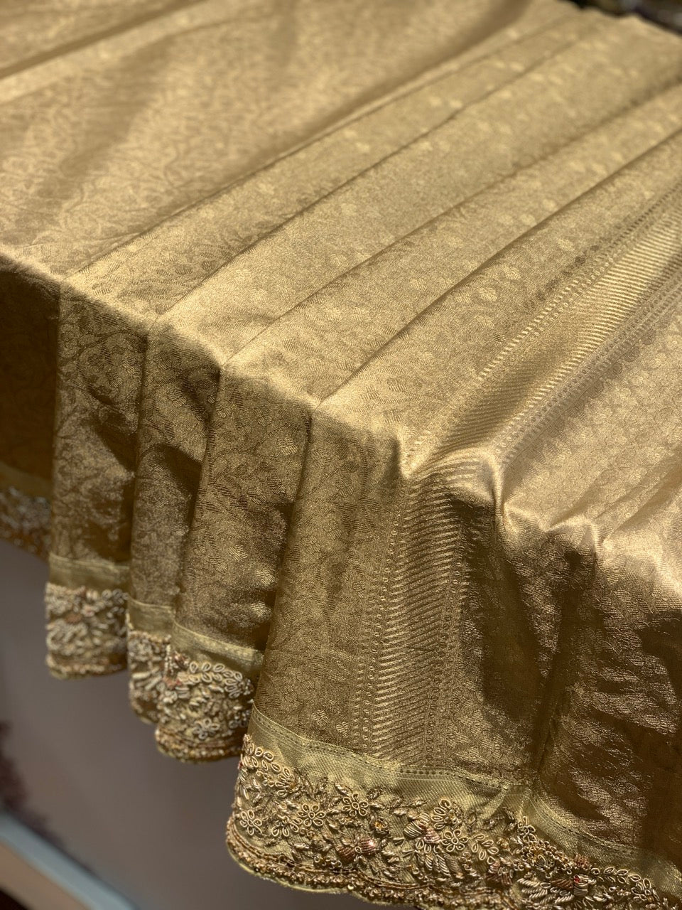 Gold Pure Tissue Kanjivaram x Hand Embroidery