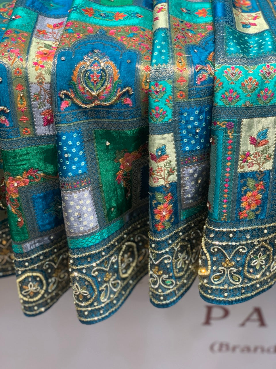 Rama Green Rangkat x Hand Embroidery