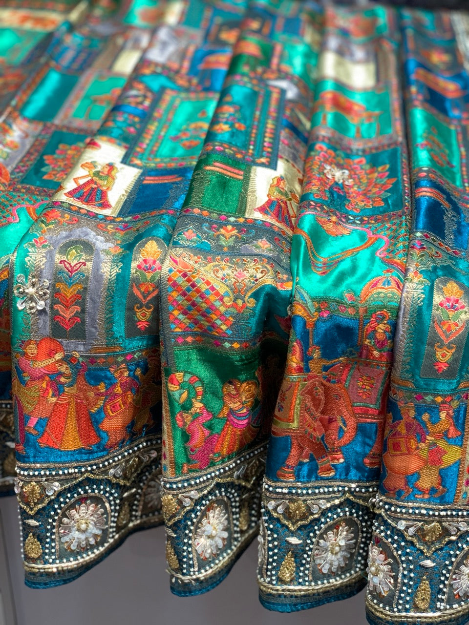 Rama Green Pashmina x Hand Embroidery