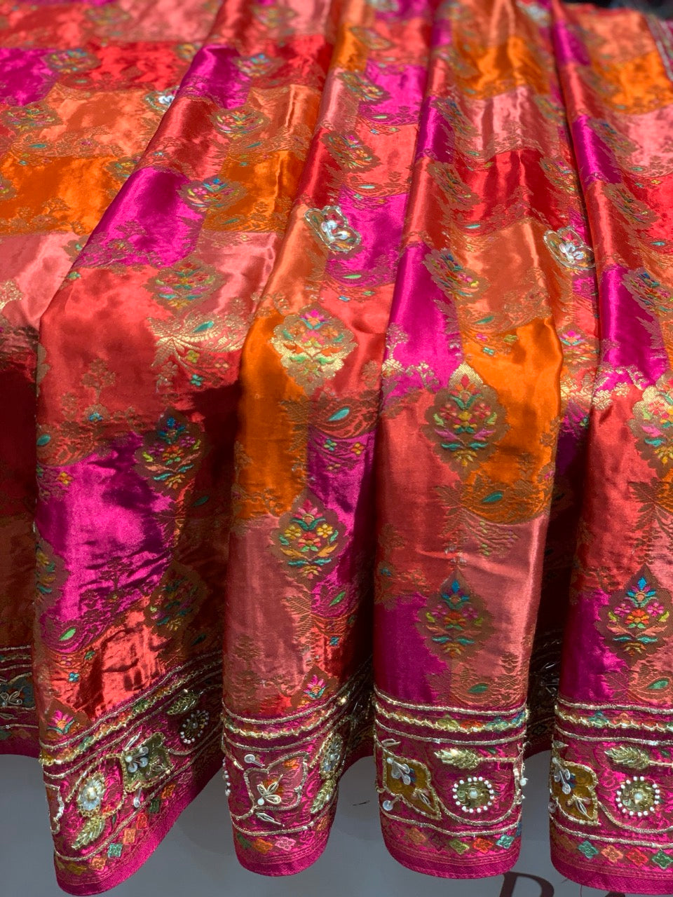 Pink Rangkat x Hand Embroidery