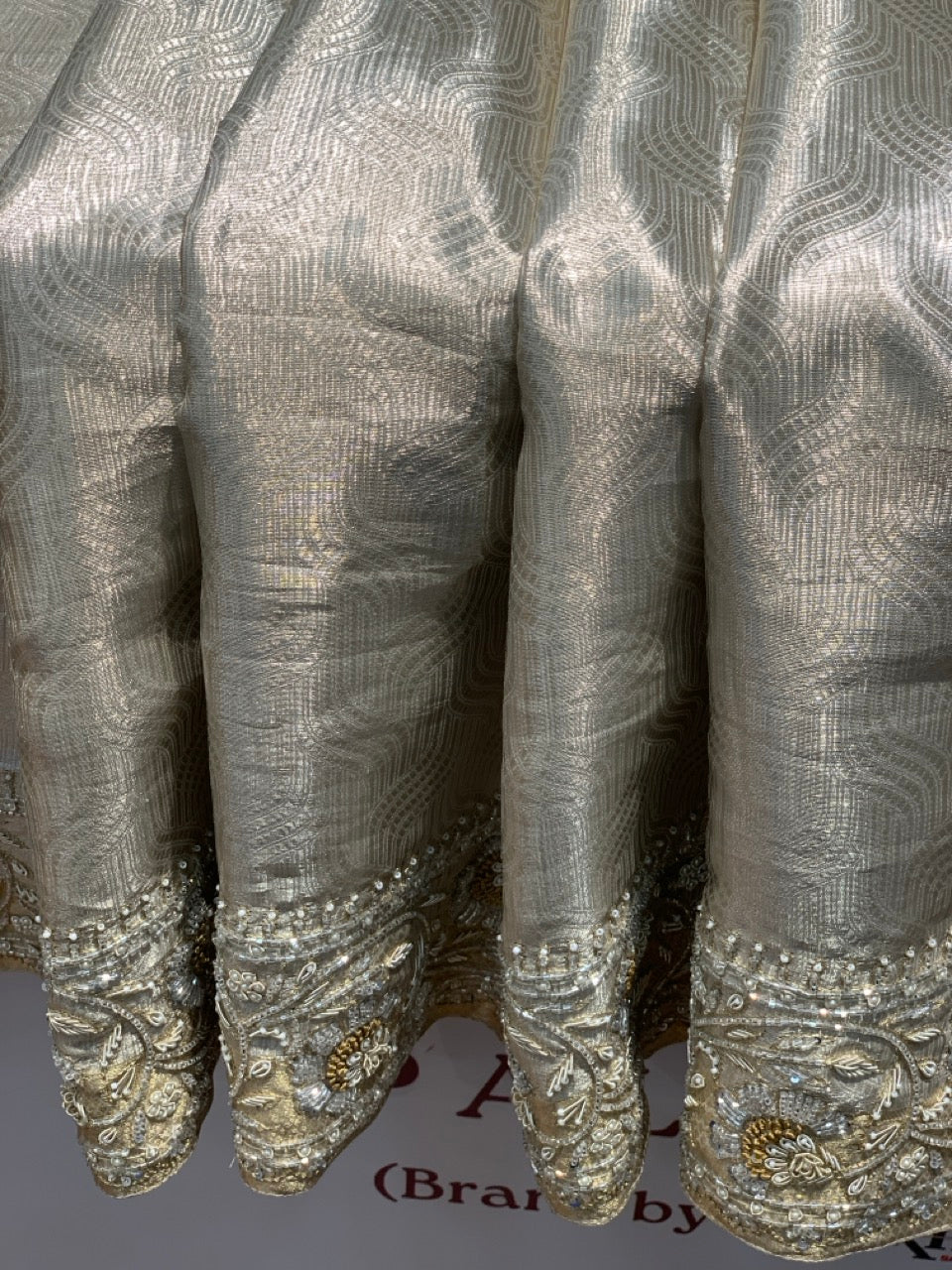 Beige Pure Tissue Kanjivaram x Hand Embroidery