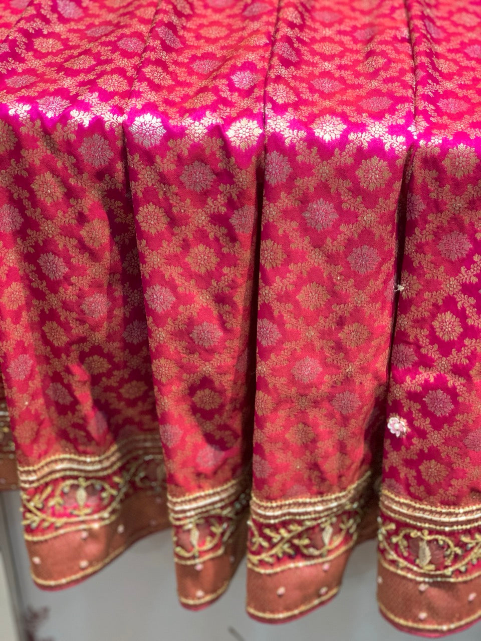 Pink Banarasi x Hand Embroidery