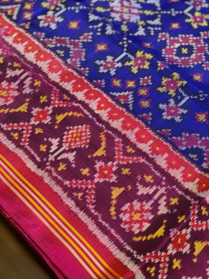 Single Ikkat Blue & Red Contrast Pure Silk Patola