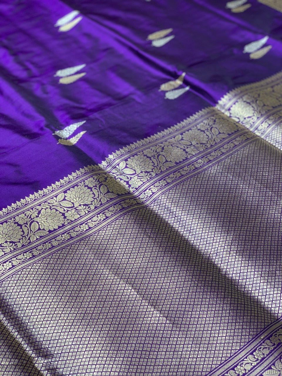 Purple Banarasi Butti in Katan Silk