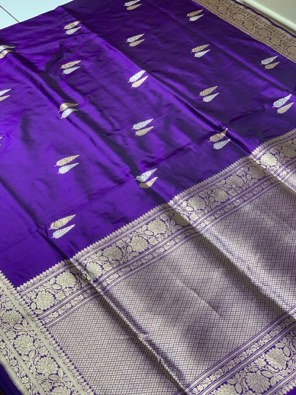 Purple Banarasi Butti in Katan Silk