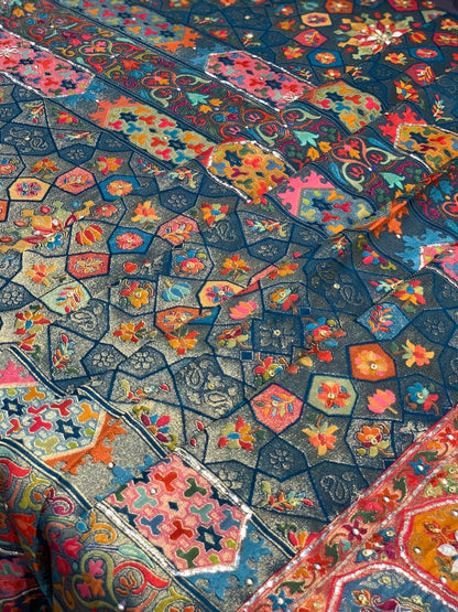 Banarasi Pashmina Tussar x Embroidery