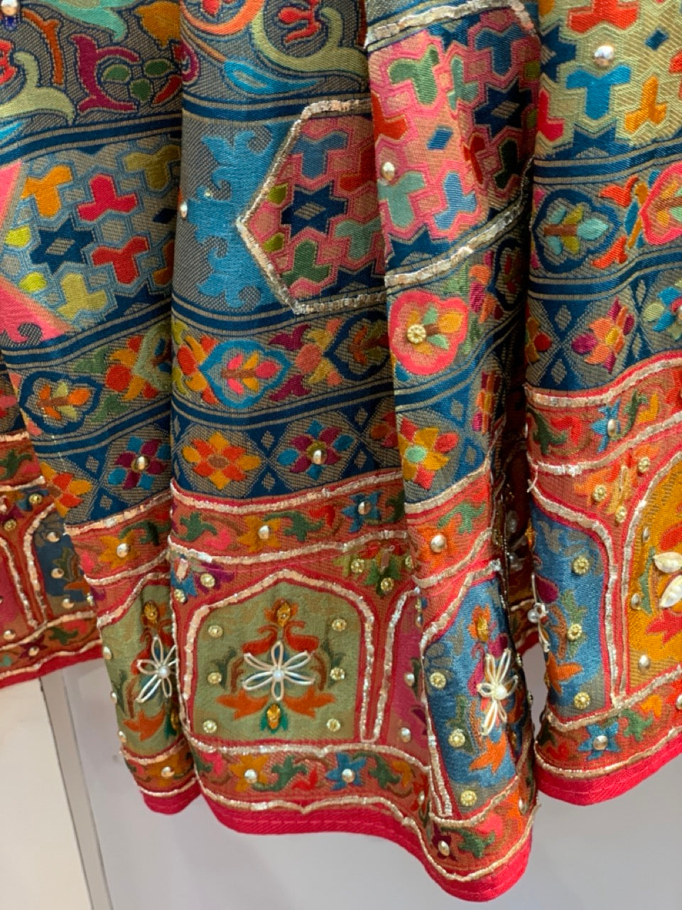 Banarasi Pashmina Tussar x Embroidery
