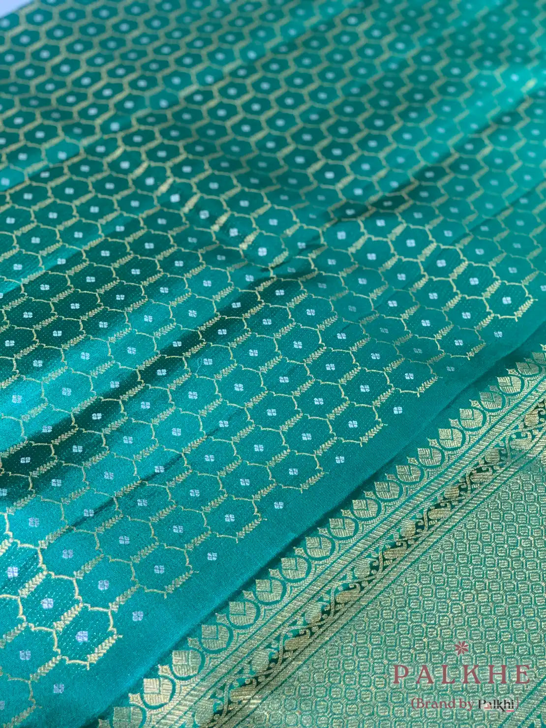 Bottle Green Geometric Jaal in Pure Kanjivaram Silk