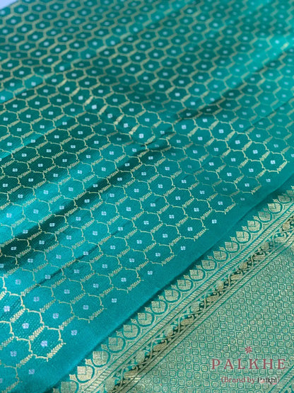 Bottle Green Geometric Jaal in Pure Kanjivaram Silk