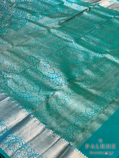 Green Floral Jaal in Pure Kanjivaram Silk