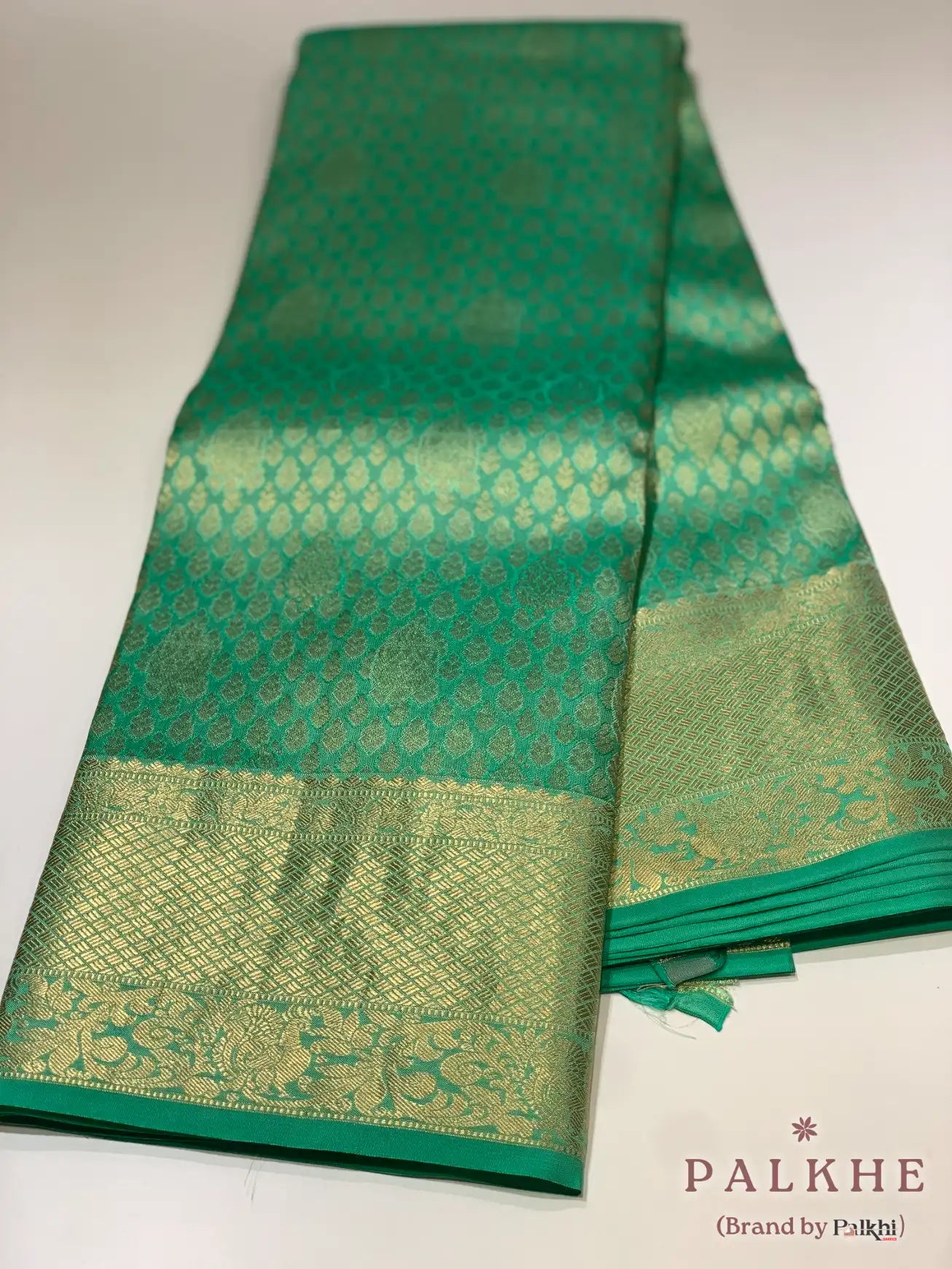 Green Floral Buttas in Pure Kanjivaram Silk