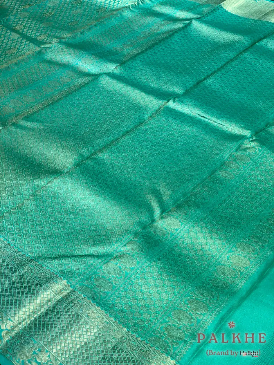 Green Floral Buttas in Pure Kanjivaram Silk