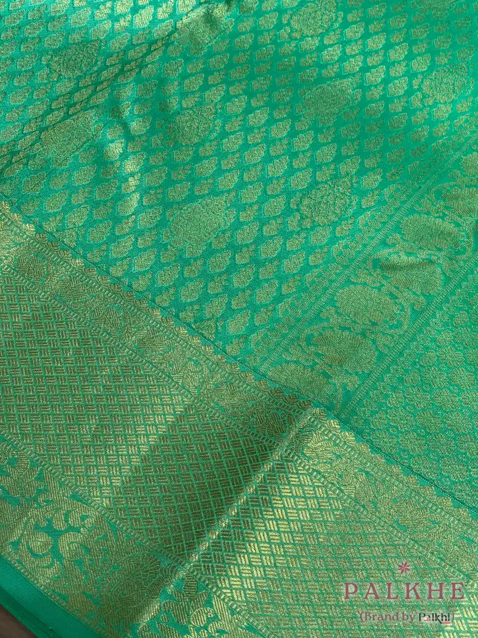 Green Floral Buttas in Pure Kanjivaram Silk