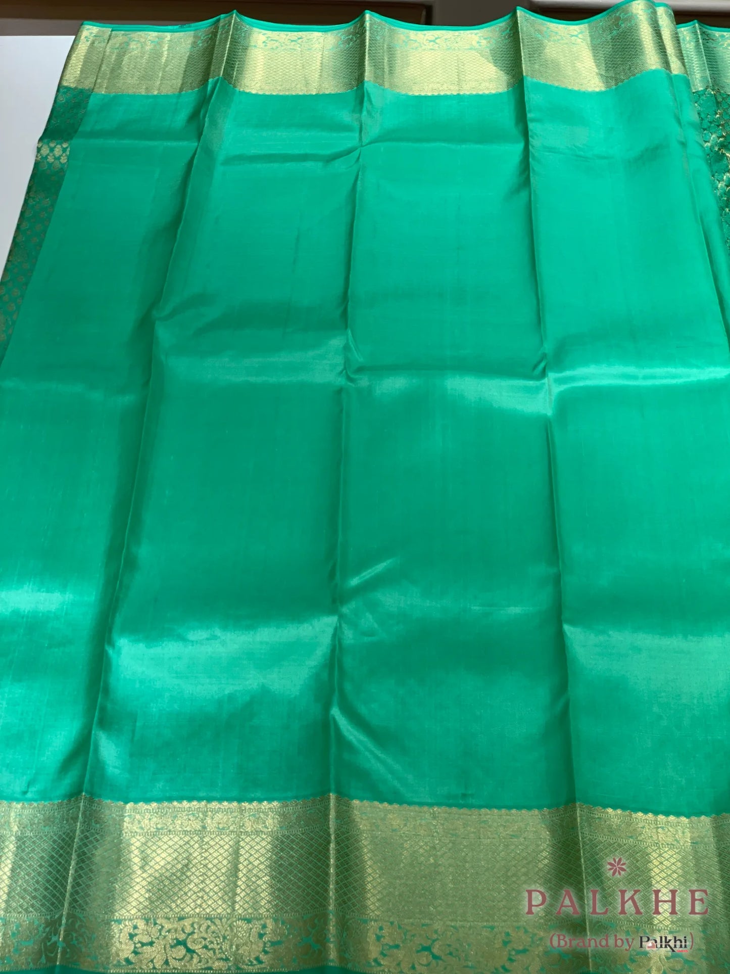 Green Floral Buttas in Pure Kanjivaram Silk