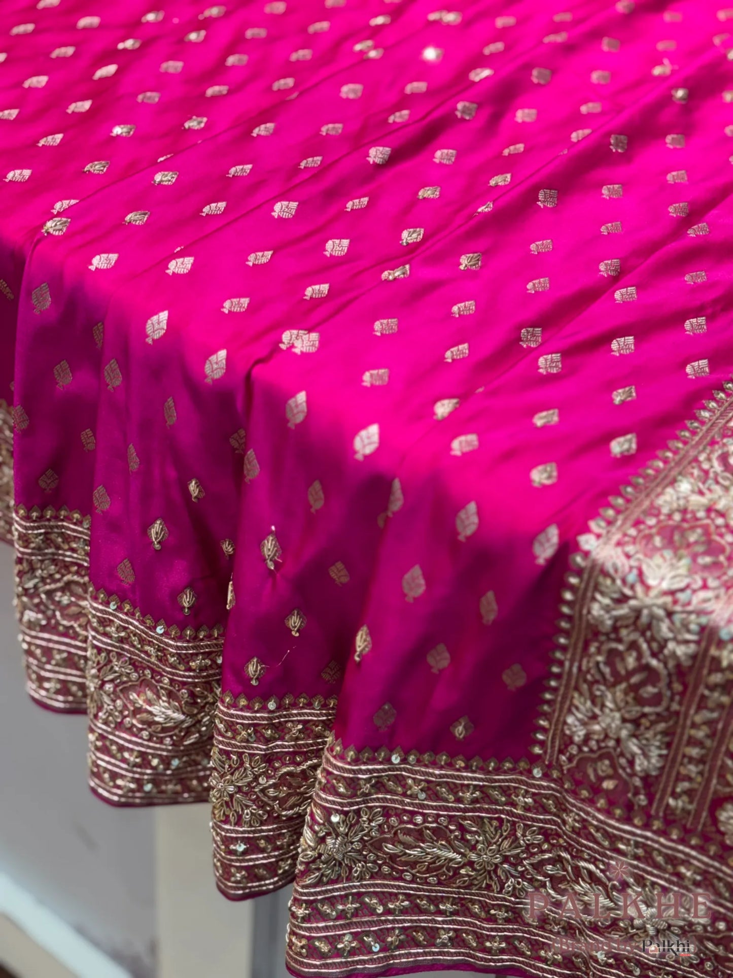 Pink Pure Silk Banarasi x Hand Embroidery