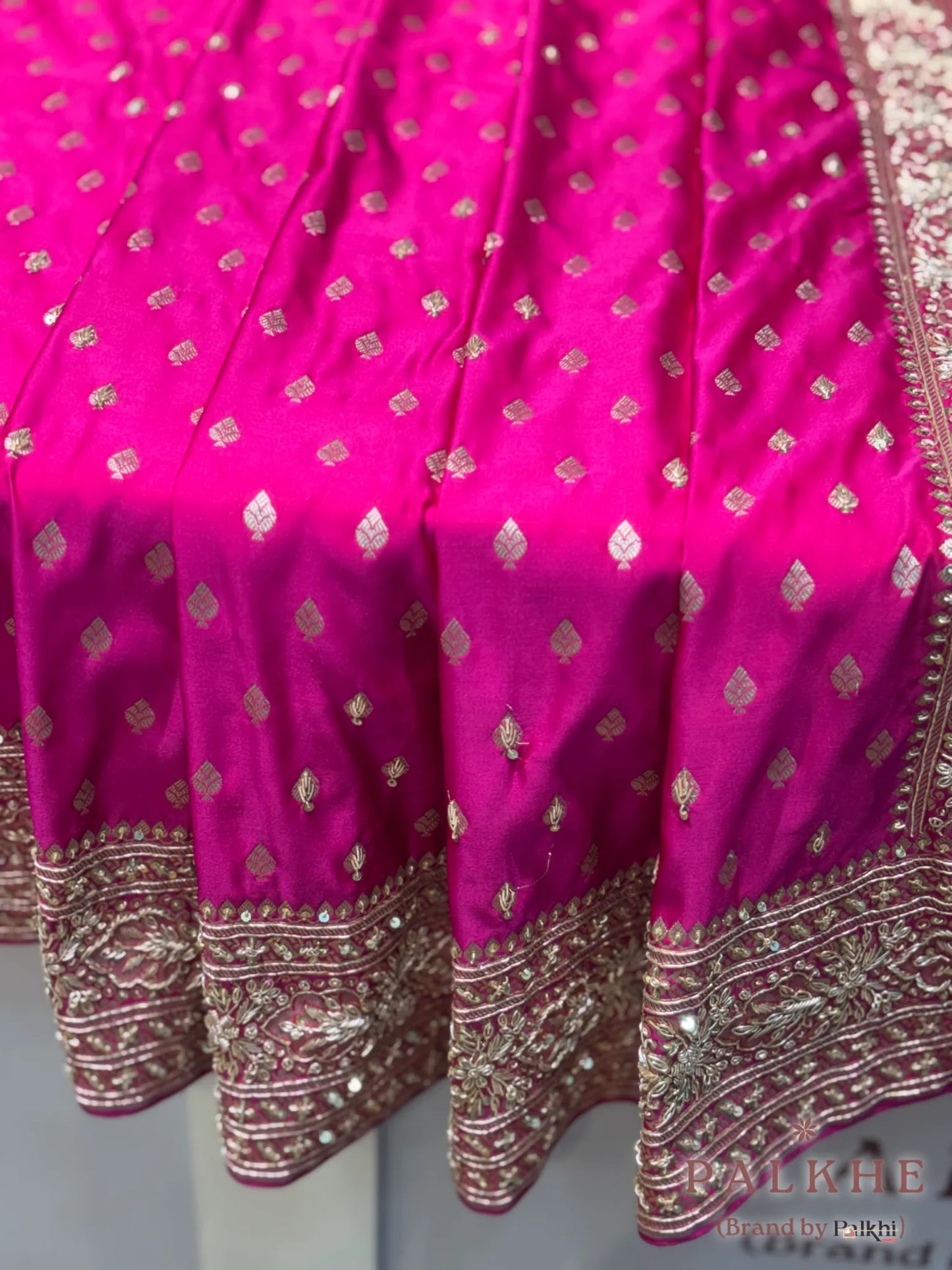 Pink Pure Silk Banarasi x Hand Embroidery