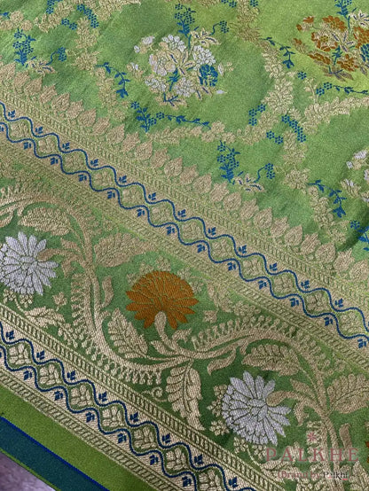 Green Banarasi Floral Jaal in Pure Silk