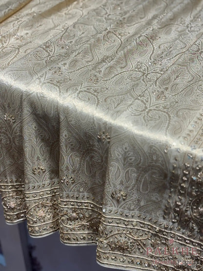 Off White Floral Jaal Banarasi x Hand Embroidery