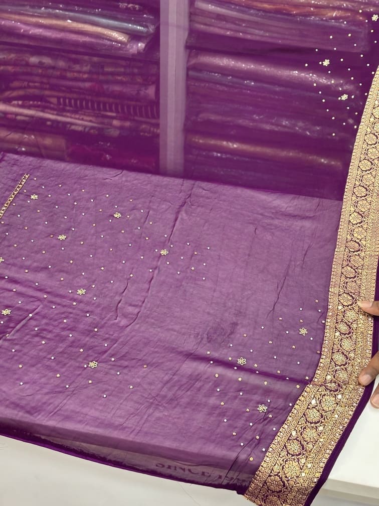 Georgette Weaving Bandhani Embroidery (AT70)