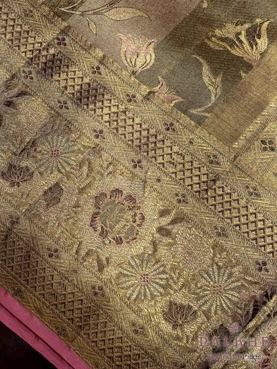 Golden Kanjivaram Floral in Pure Silk (CN85)