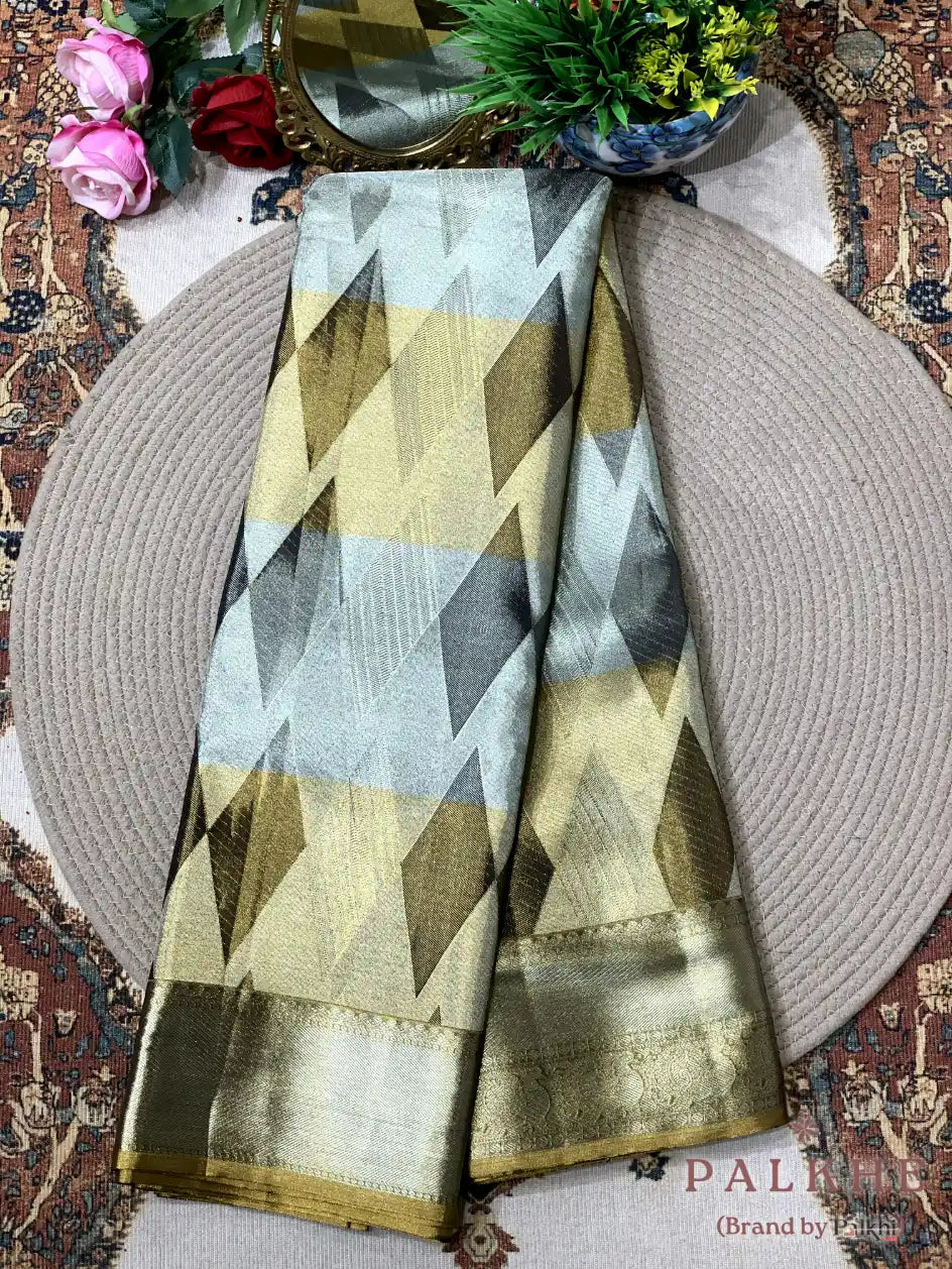 Black & Golden Kanjivaram Geometric in Pure Silk (CF23)