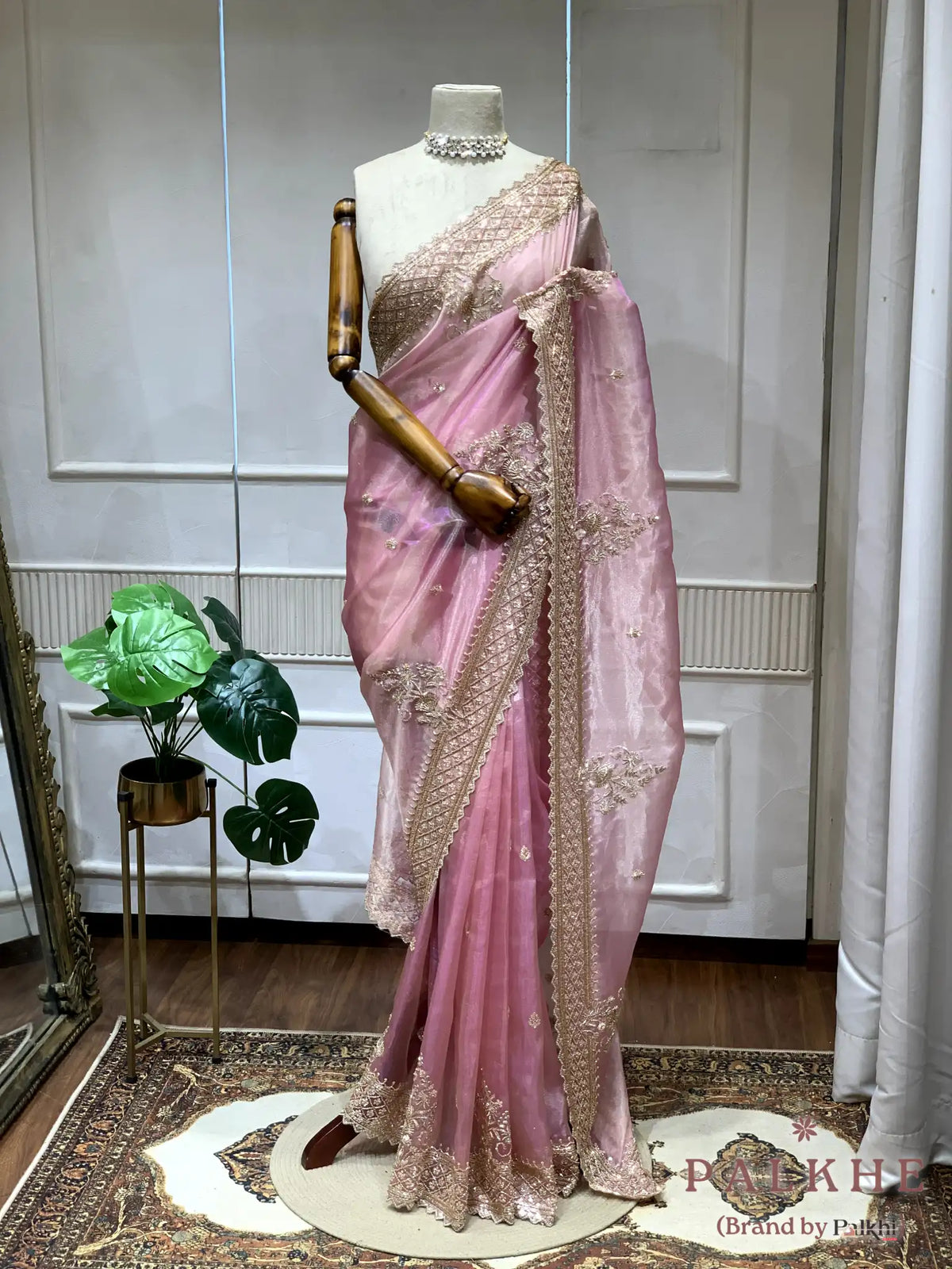 Pink Buttis Tissue x Hand Embroidery (CH20)